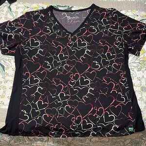 Black Heart Print Top Olive and co. Xl